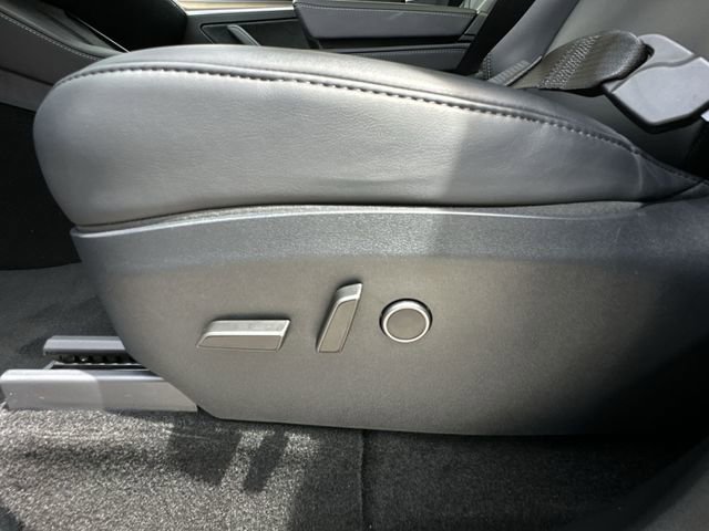 Used 2024 Tesla Model Y Long Range RWD image 20