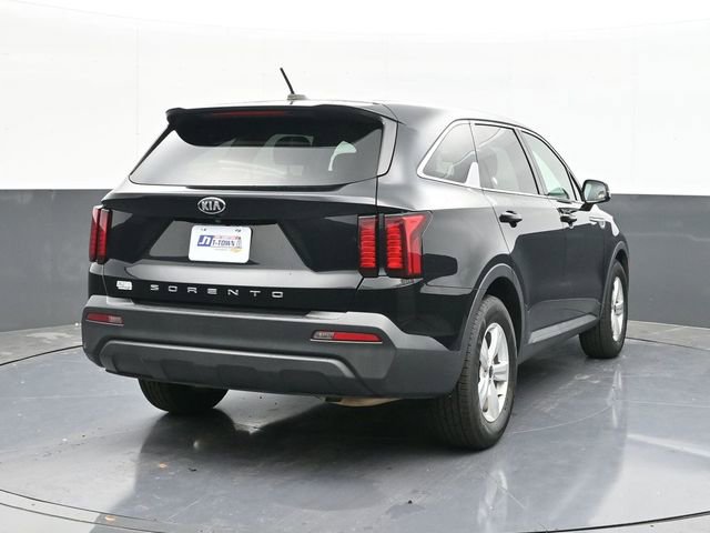 Used 2021 Kia Sorento LX image 12