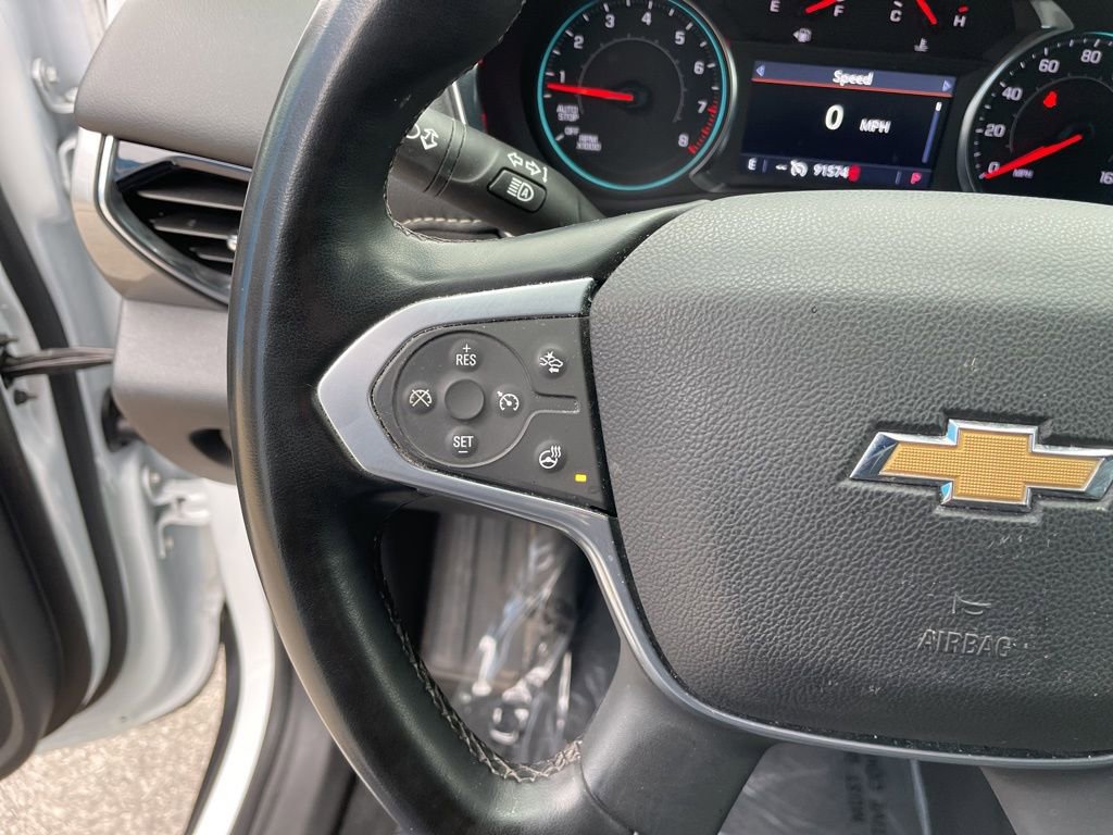 Used 2023 Chevrolet Traverse LT image 13