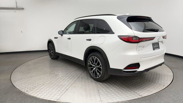 Certified 2025 MAZDA CX-70 Plug-In Hybrid w/ Premium Pkg image 4