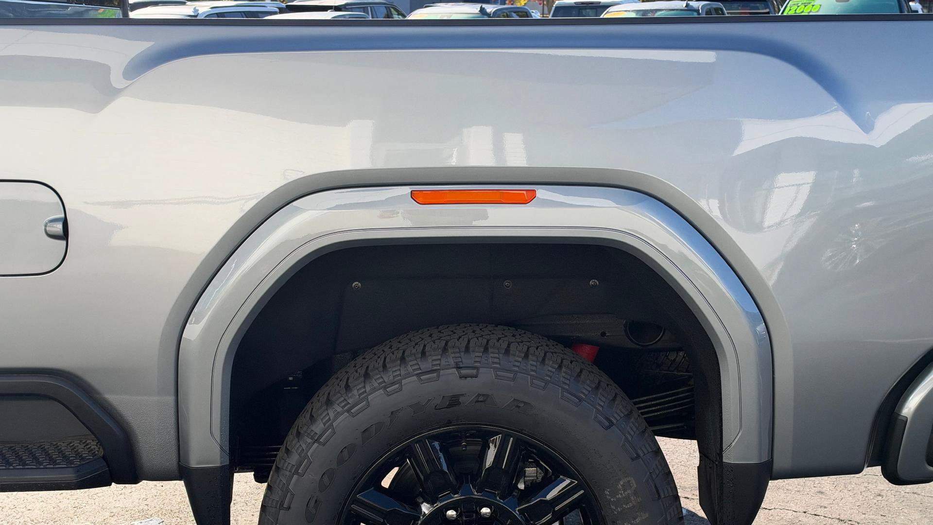 New 2026 GMC Sierra 2500 AT4 w/ AT4 Premium Plus Package AWD/4WD image 9
