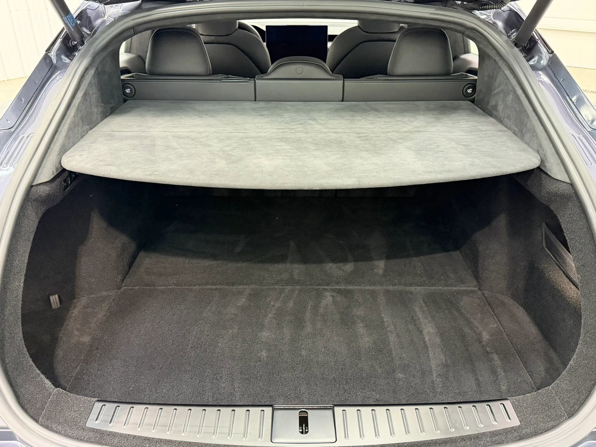 Used 2023 Tesla Model S Standard Range image 17