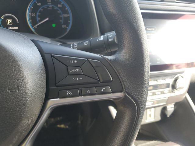 Certified 2025 Nissan Leaf S FWD image 17