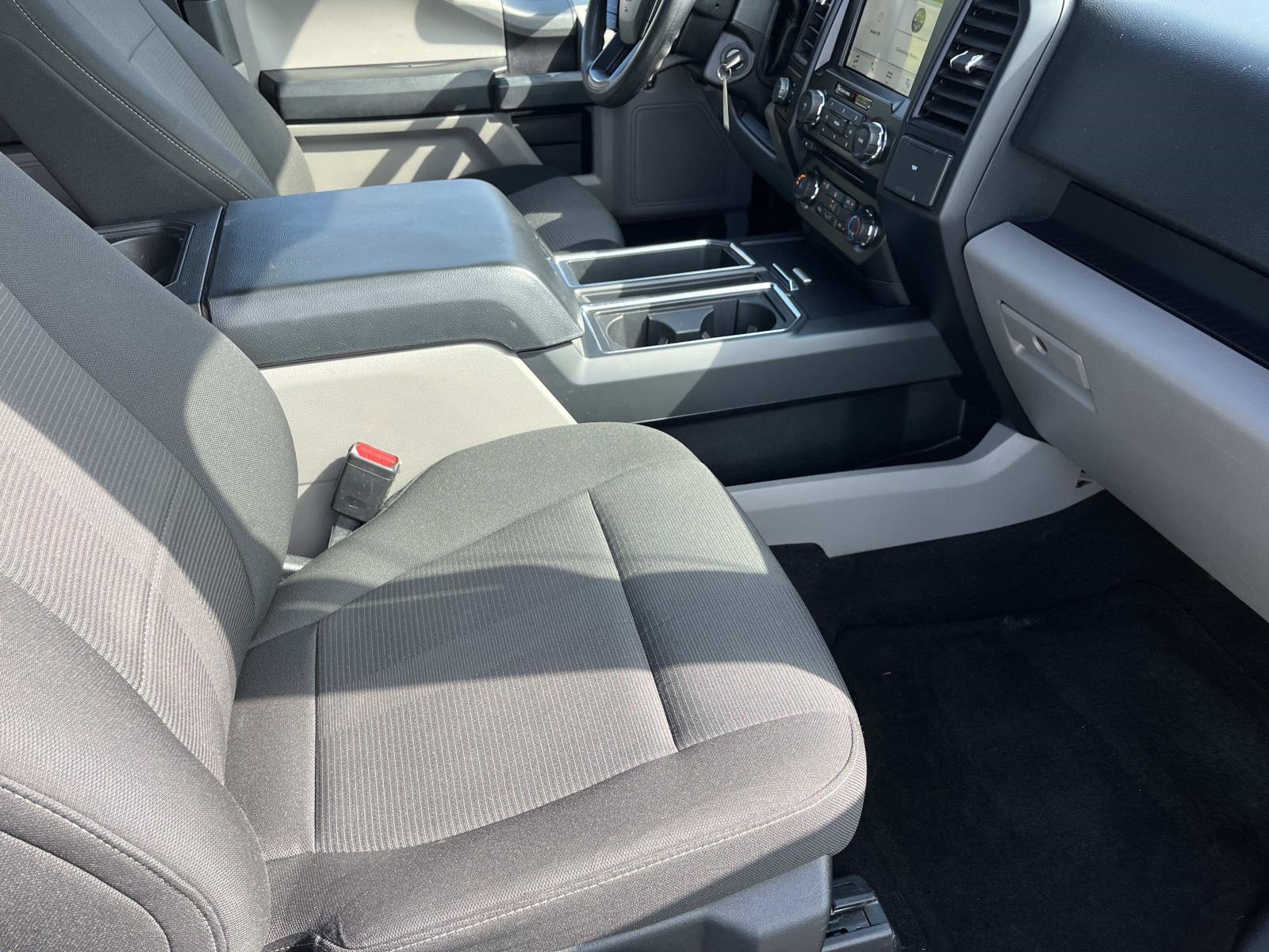 Used 2017 Ford F150 XL w/ Equipment Group 101A Mid AWD/4WD image 22
