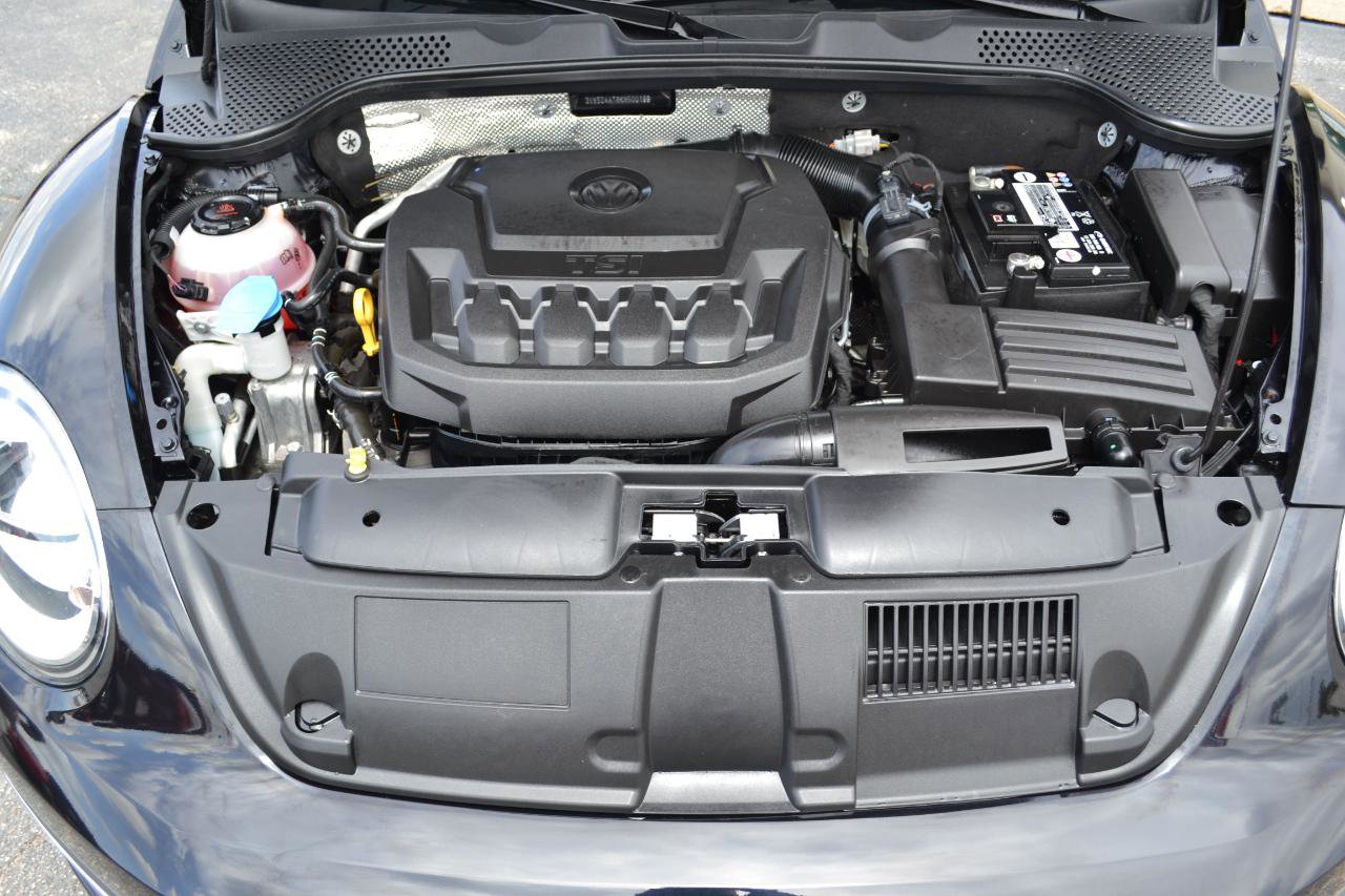 Used 2019 Volkswagen Beetle 2.0T S FWD image 33