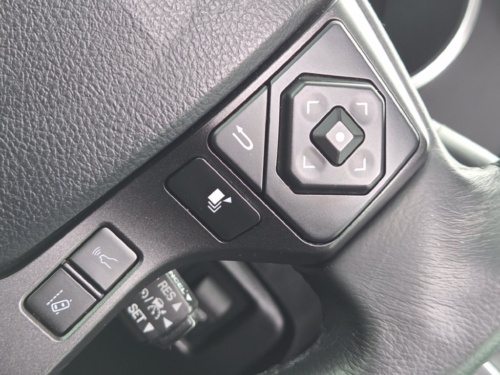 Used 2020 Toyota Sequoia TRD Sport w/ TRD Sport Premium Package AWD/4WD image 13