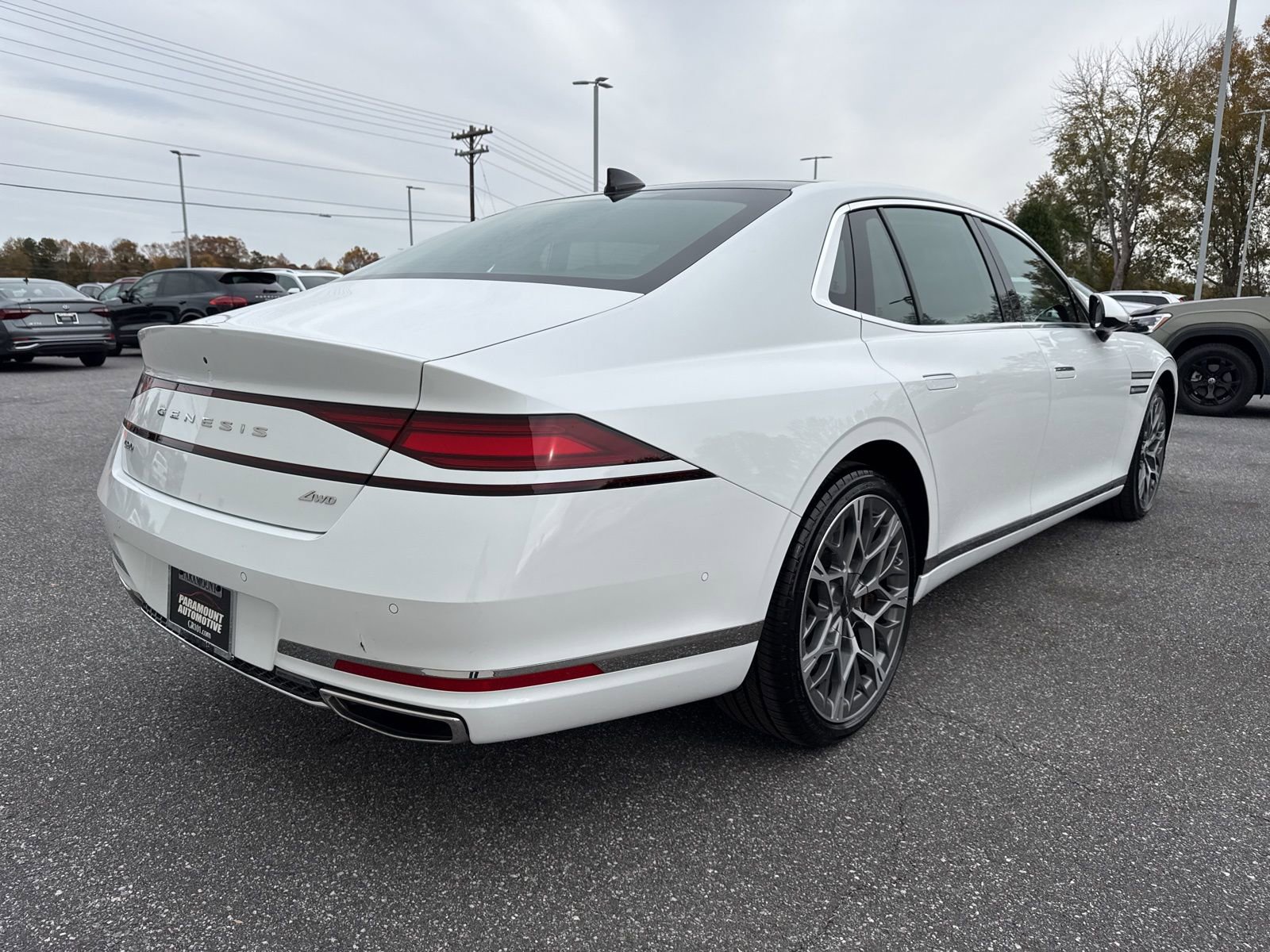 Used 2025 Genesis G90 3.5T image 7