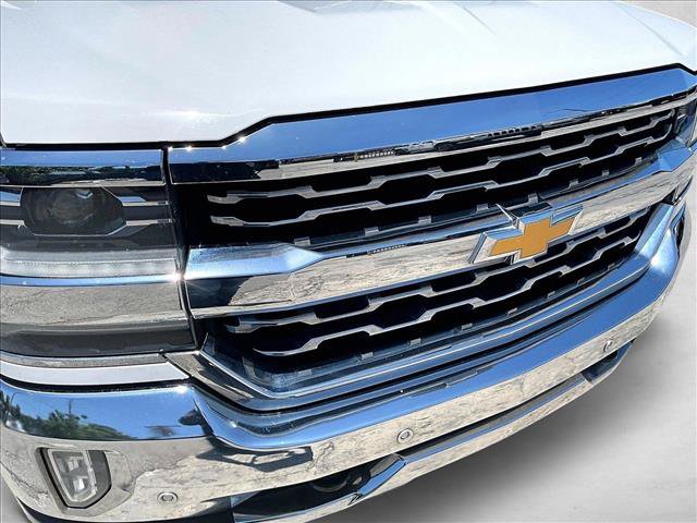 Used 2018 Chevrolet Silverado 1500 LTZ w/ LTZ Plus Package AWD/4WD image 30