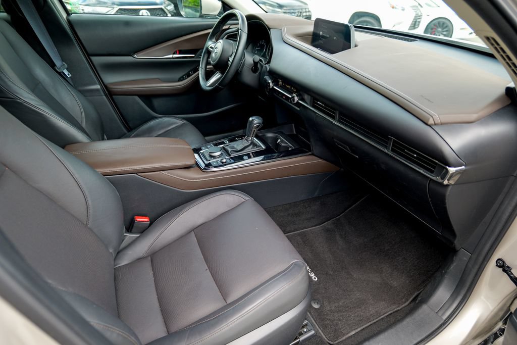 Used 2023 MAZDA CX-30 AWD 2.5 S w/ Premium Package image 34
