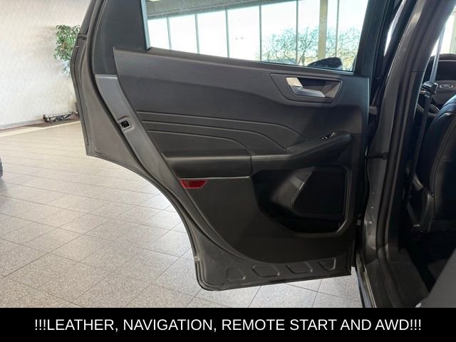 Used 2024 Ford Escape Platinum image 54