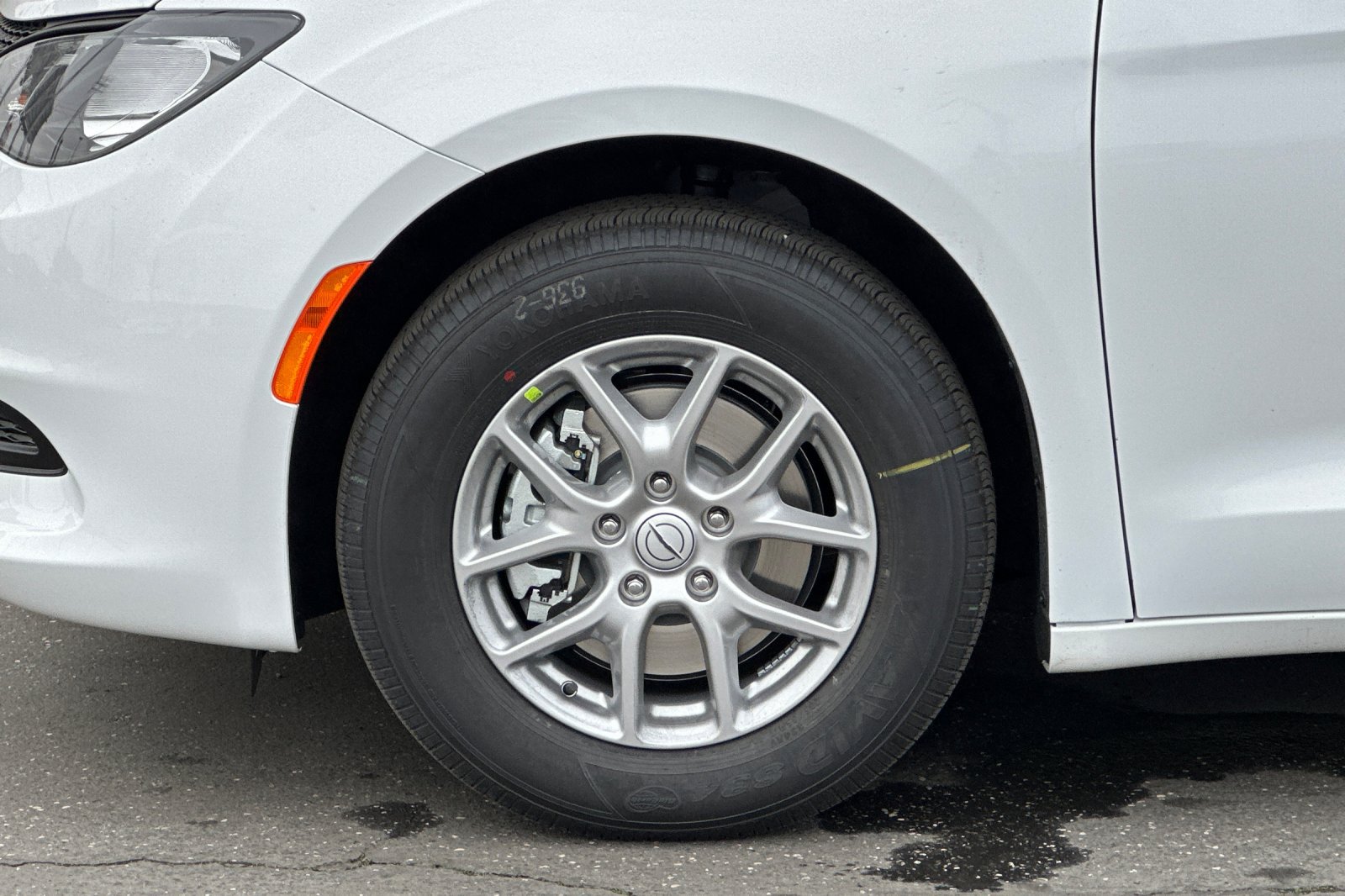 New 2026 Chrysler Voyager LX FWD image 26