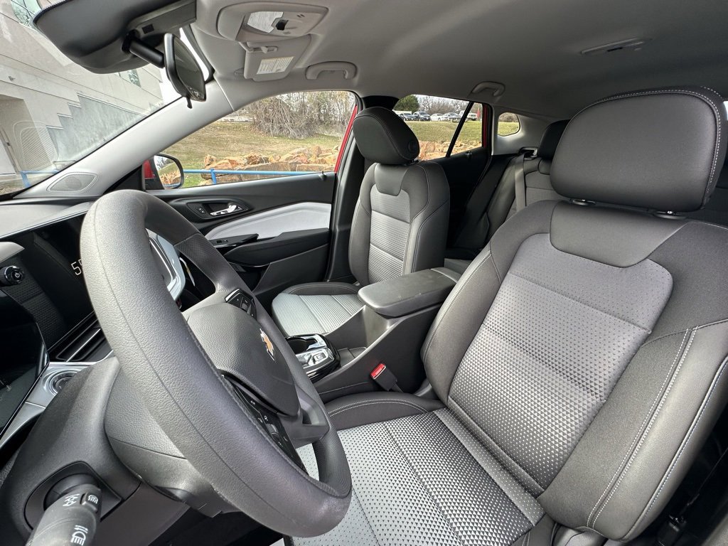 New 2026 Chevrolet Trax LT image 13