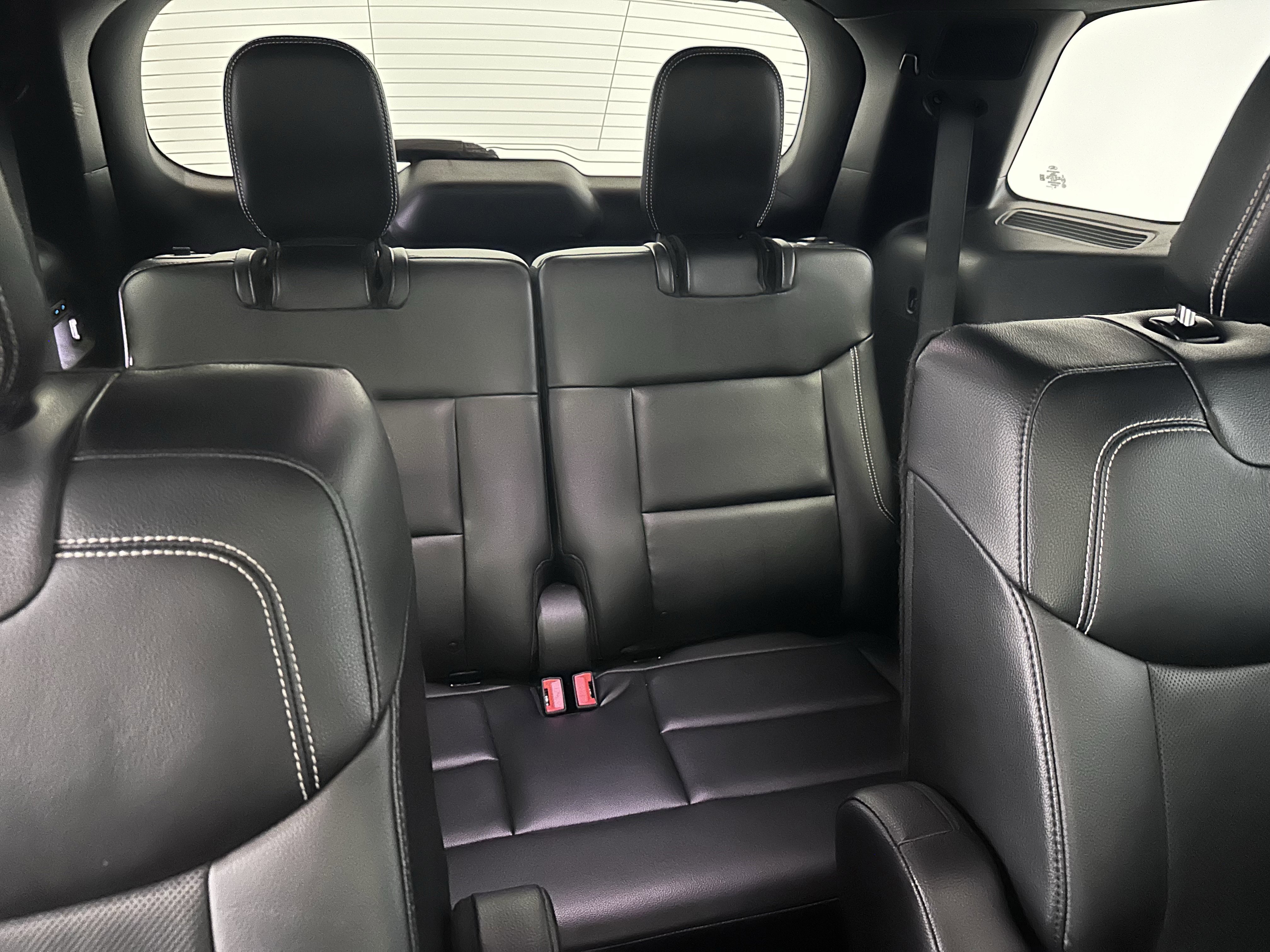 Used 2020 Ford Explorer ST w/ ST Street Pack image 41