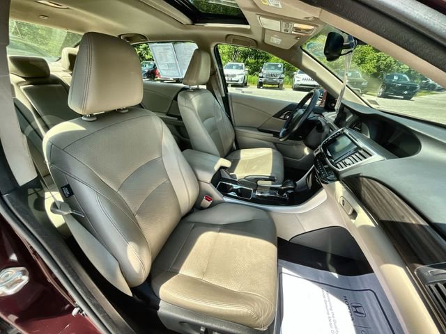 Used 2017 Honda Accord EX-L image 27