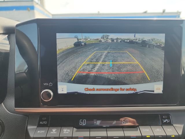 Used 2025 Toyota Camry LE FWD image 25