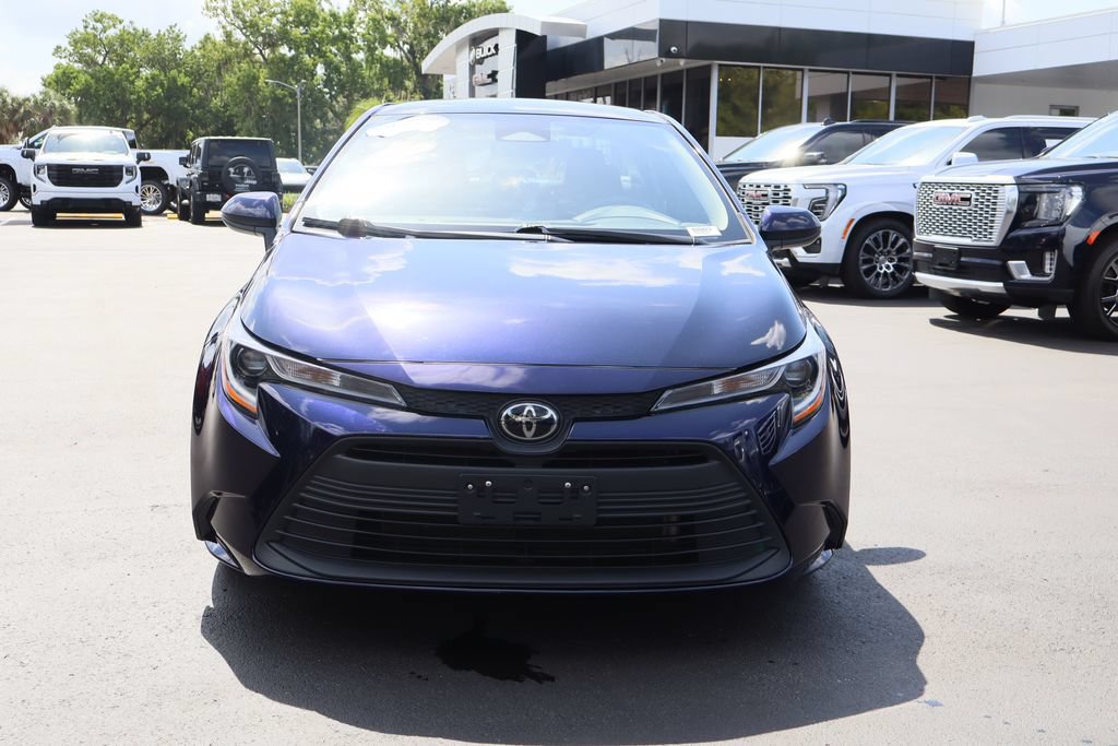 Used 2024 Toyota Corolla LE FWD image 4