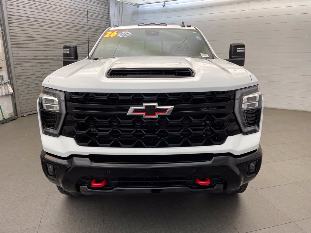 Used 2026 Chevrolet Silverado 2500 ZR2 w/ LPO, Dark Essentials Package AWD/4WD image 5