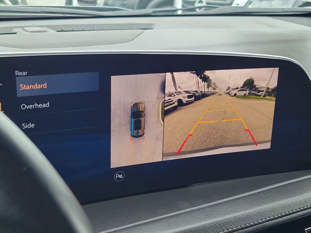 Used 2025 Cadillac XT4 Premium Luxury FWD image 34