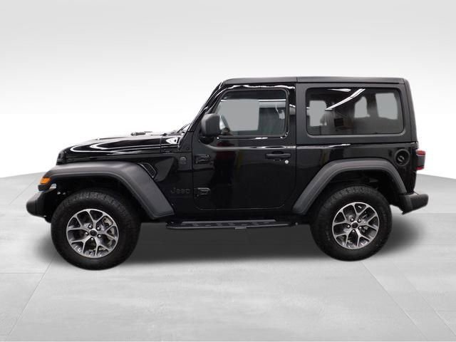 Used 2024 Jeep Wrangler Sport S image 8
