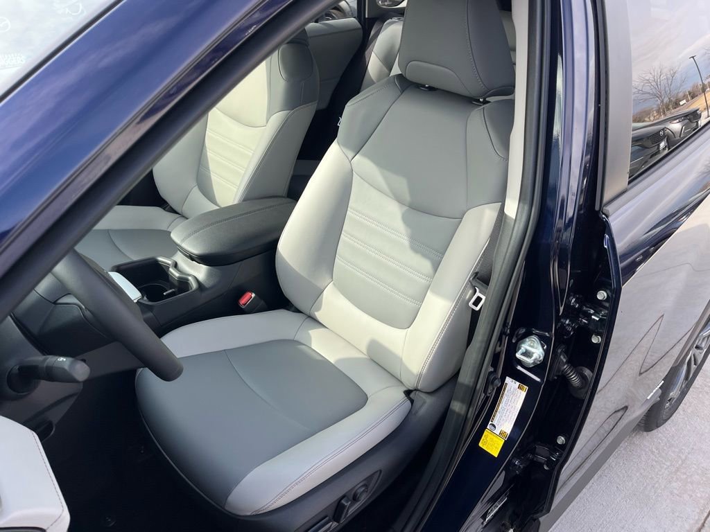 Used 2025 Toyota RAV4 XLE Premium w/ Weather Package image 12