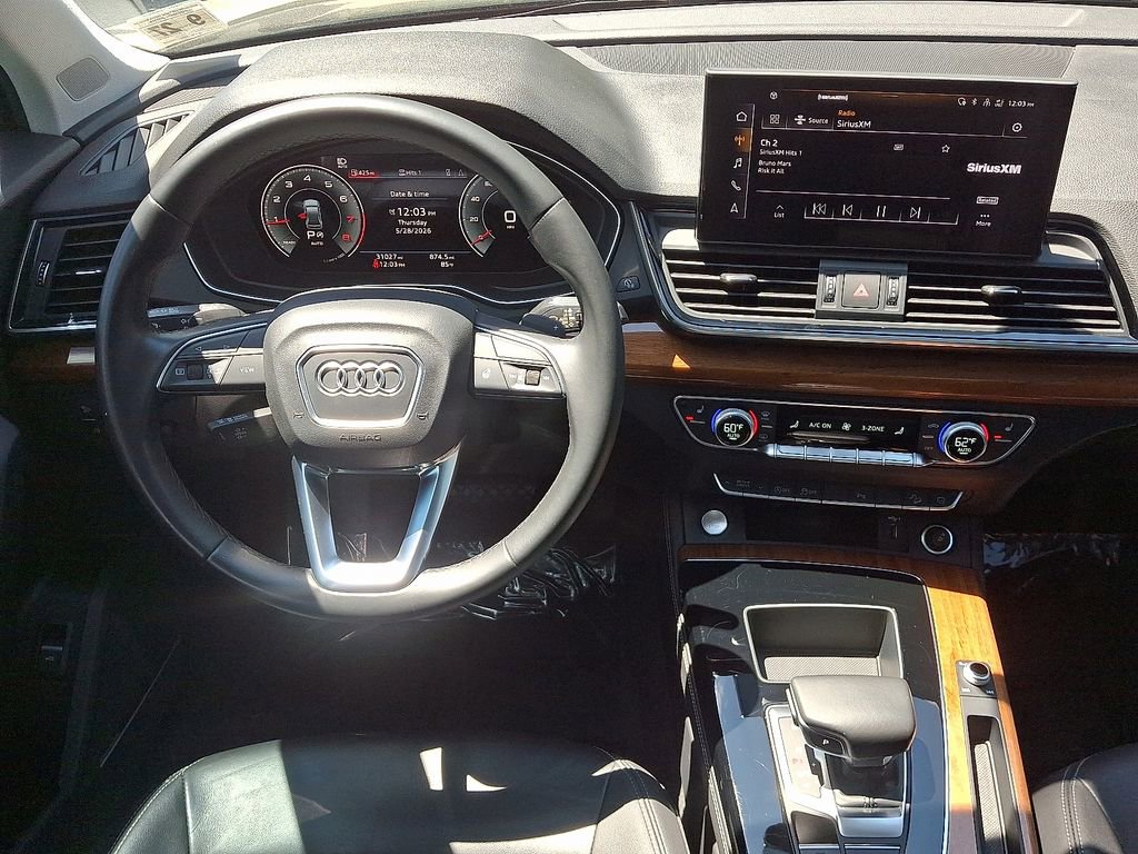 Certified 2022 Audi Q5 2.0T Premium Plus w/ Premium Plus Package AWD/4WD image 12