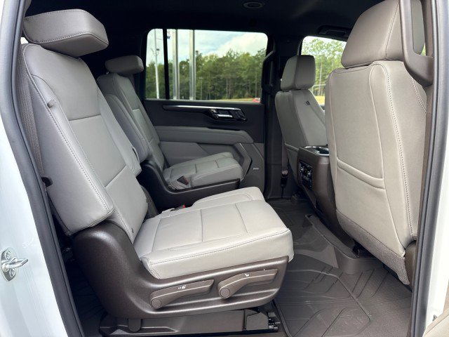 New 2026 Chevrolet Suburban LT w/ Comfort Package image 14