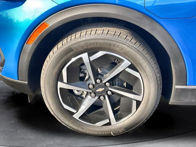 New 2026 Chevrolet Equinox EV LT image 32