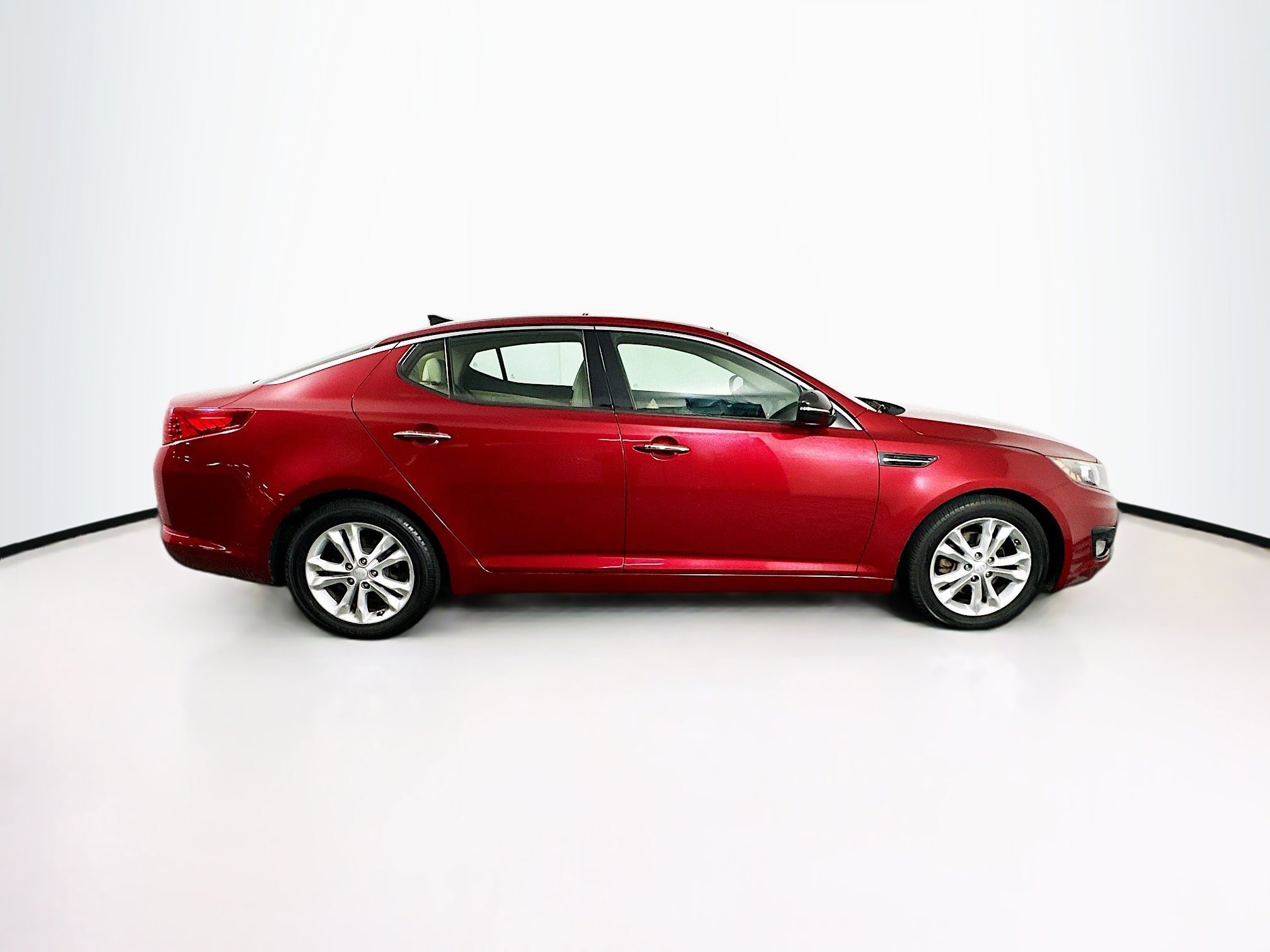 Used 2012 Kia Optima EX w/ Premium Pkg FWD image 10