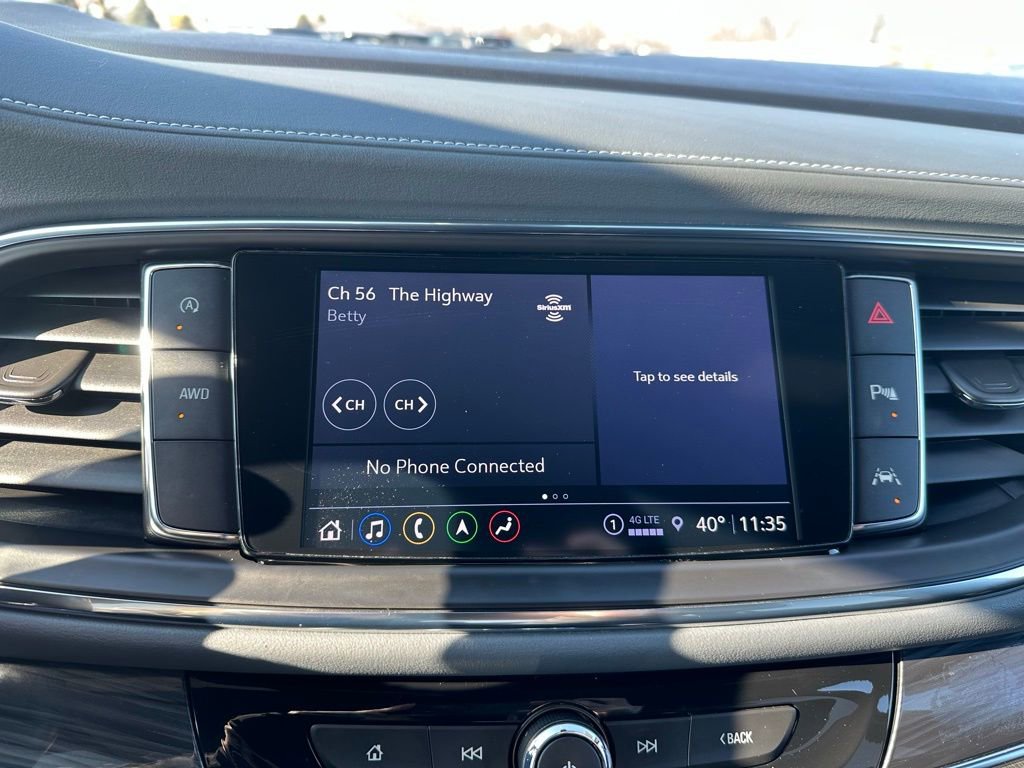 Used 2024 Buick Enclave Premium image 19