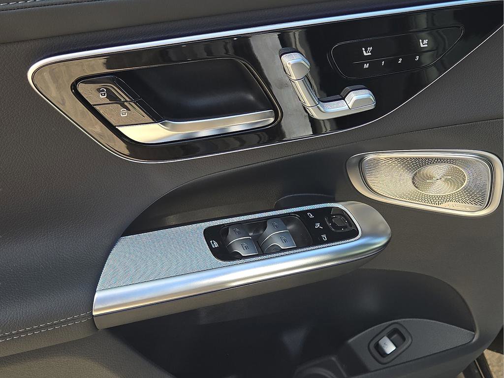 New 2026 Mercedes-Benz GLC 43 AMG 4MATIC Coupe image 17