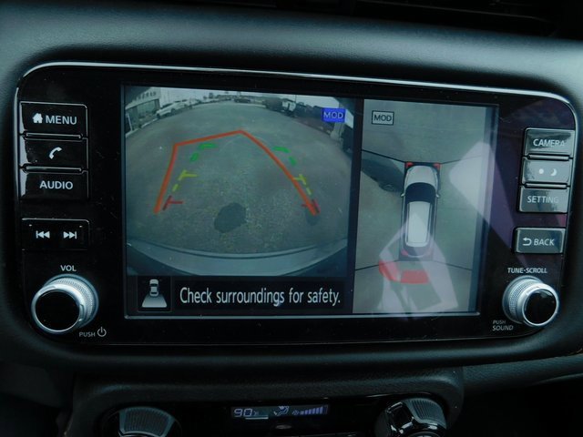 Used 2024 Nissan Kicks SR image 30