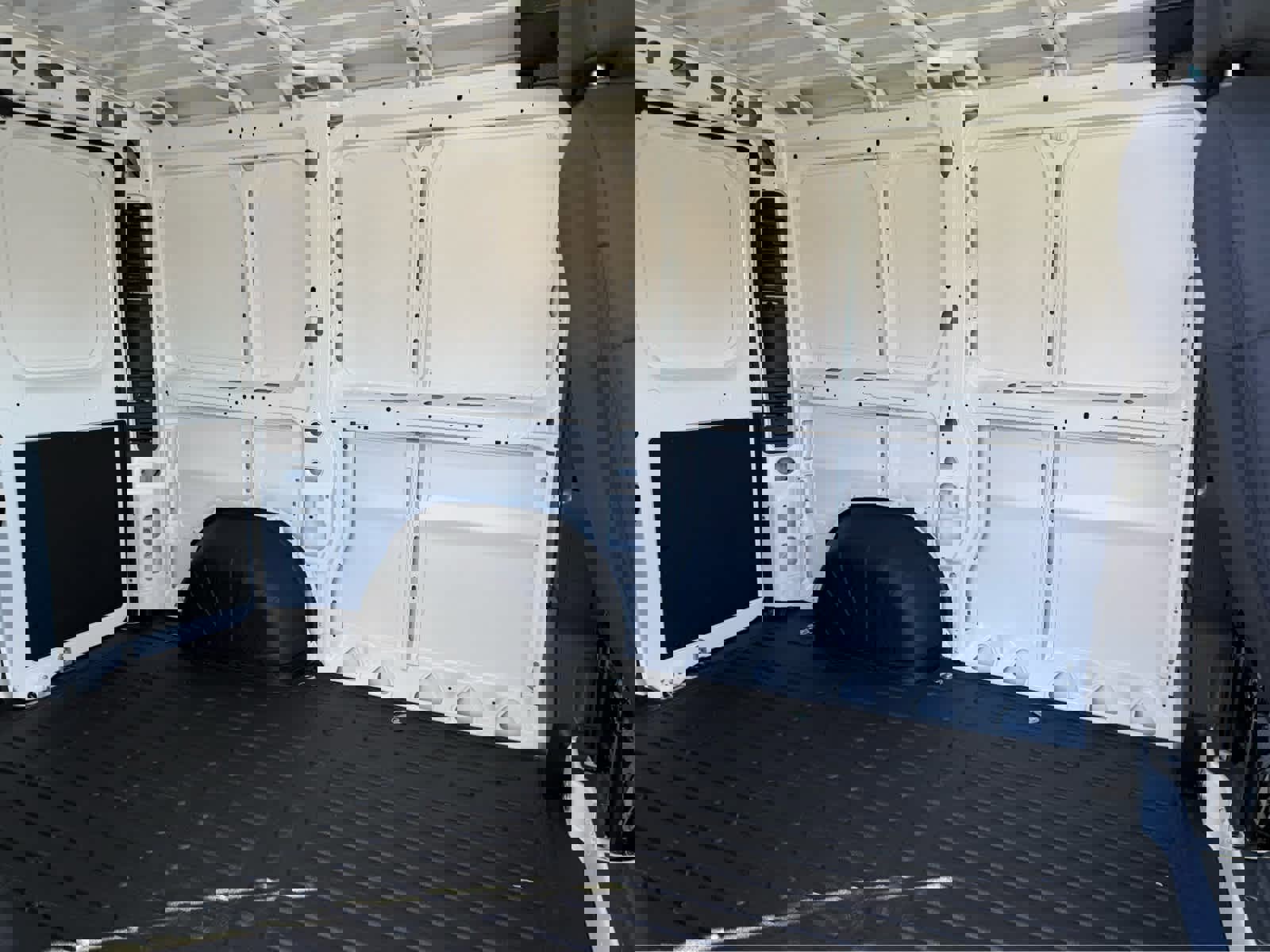 New 2026 RAM ProMaster 1500 w/ Premium Convenience Group image 13