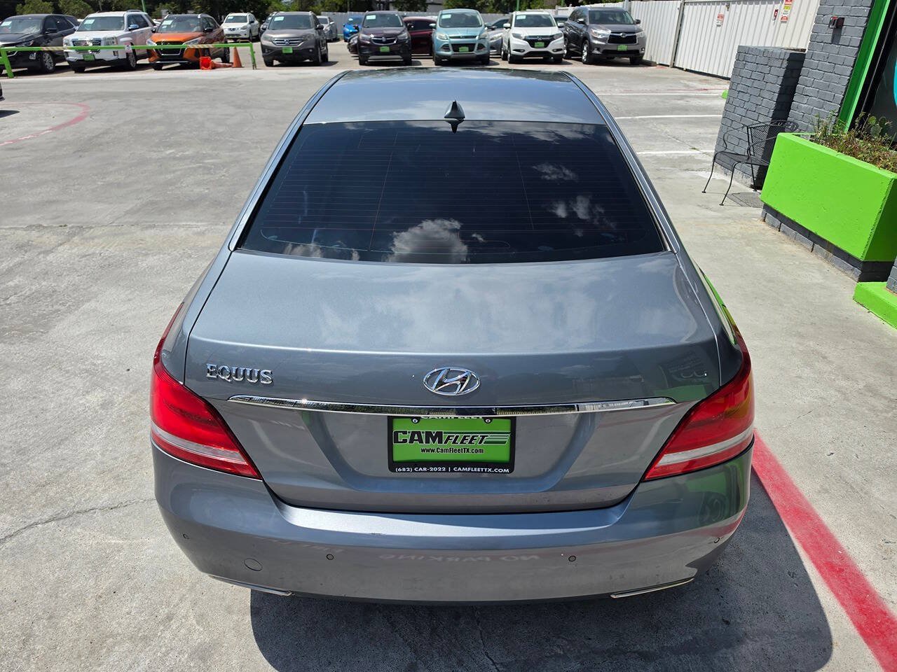 Used 2016 Hyundai Equus Signature RWD image 13