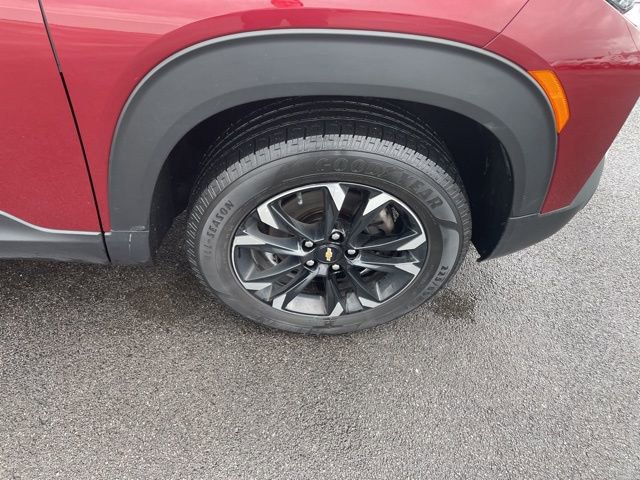 Used 2022 Chevrolet TrailBlazer LT w/ Driver Confidence Package image 24