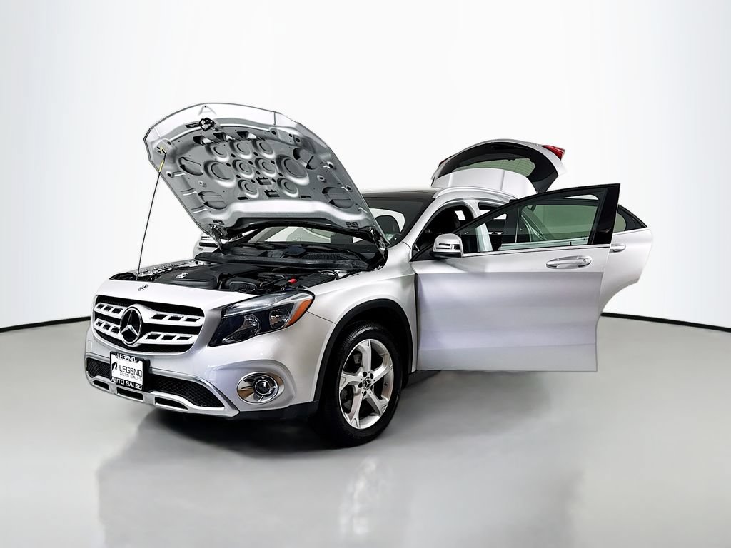 Used 2018 Mercedes-Benz GLA 250 4MATIC image 17