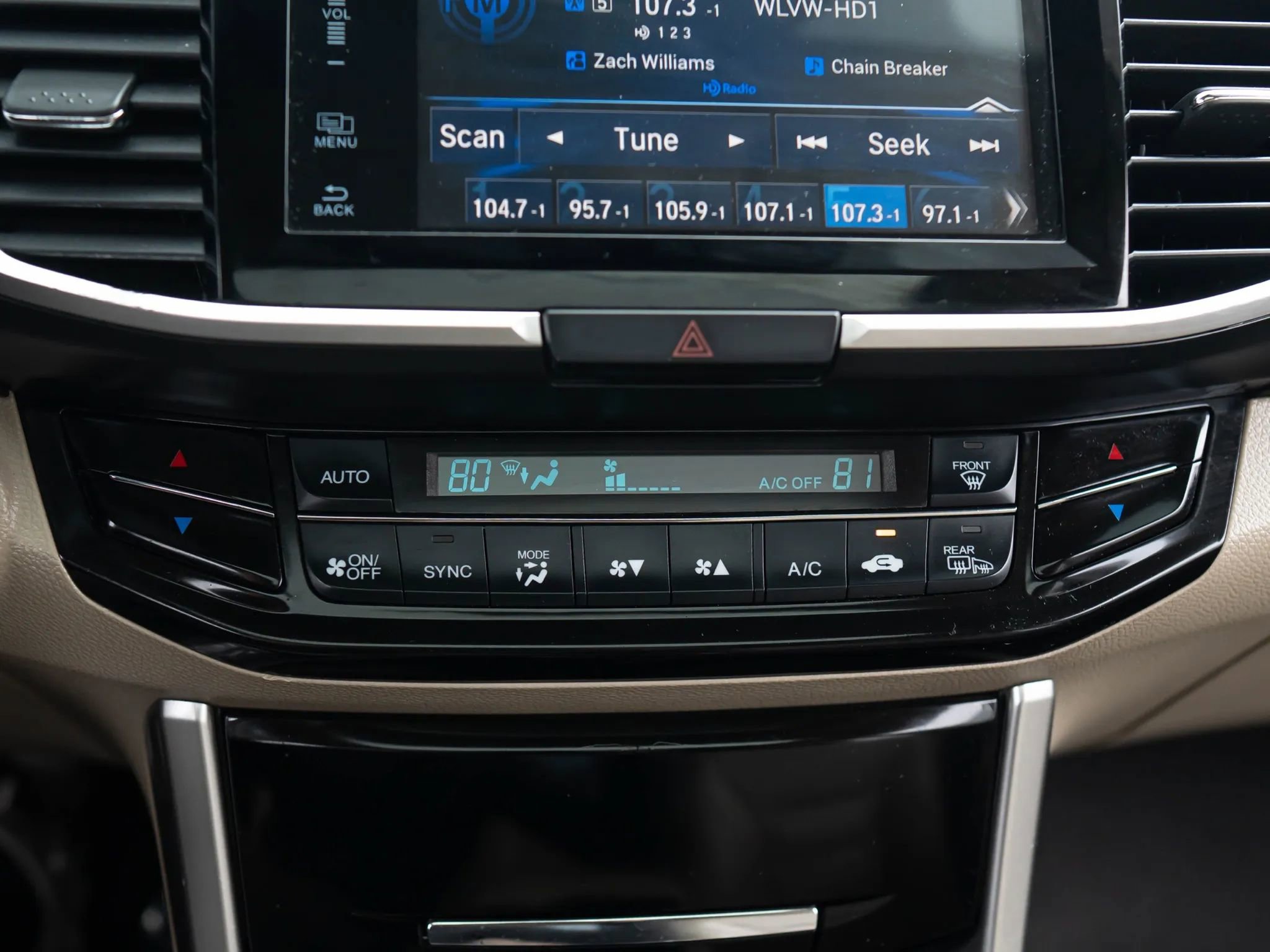 Used 2017 Honda Accord EX-L image 30