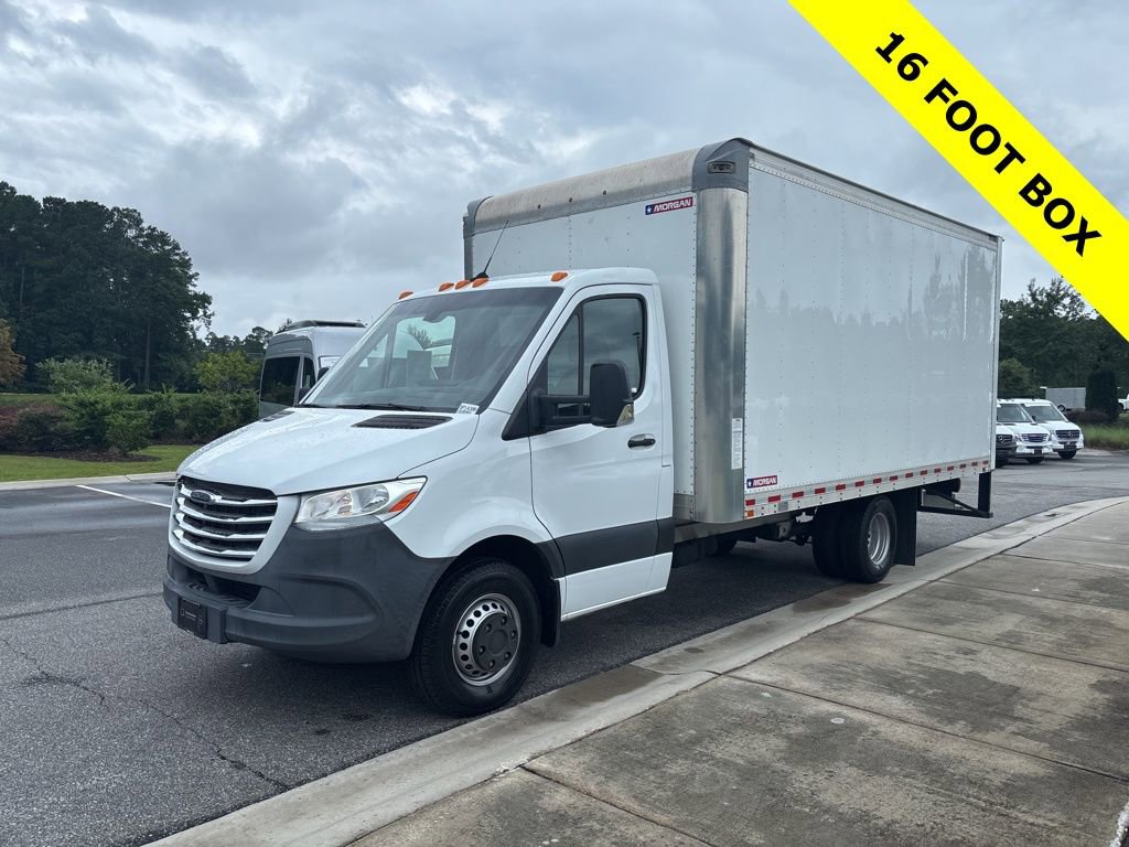 Used 2021 Freightliner Sprinter 3500 image 7