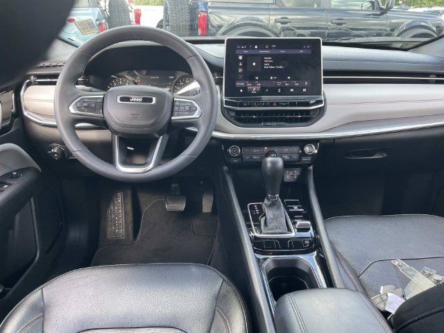 Used 2023 Jeep Compass Limited AWD/4WD image 19