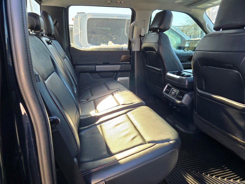 Used 2021 Ford F150 Lariat w/ Equipment Group 502A High image 6