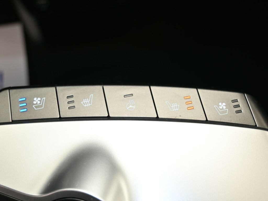 Used 2024 Kia EV6 Wind w/ Wind Technology Package image 22