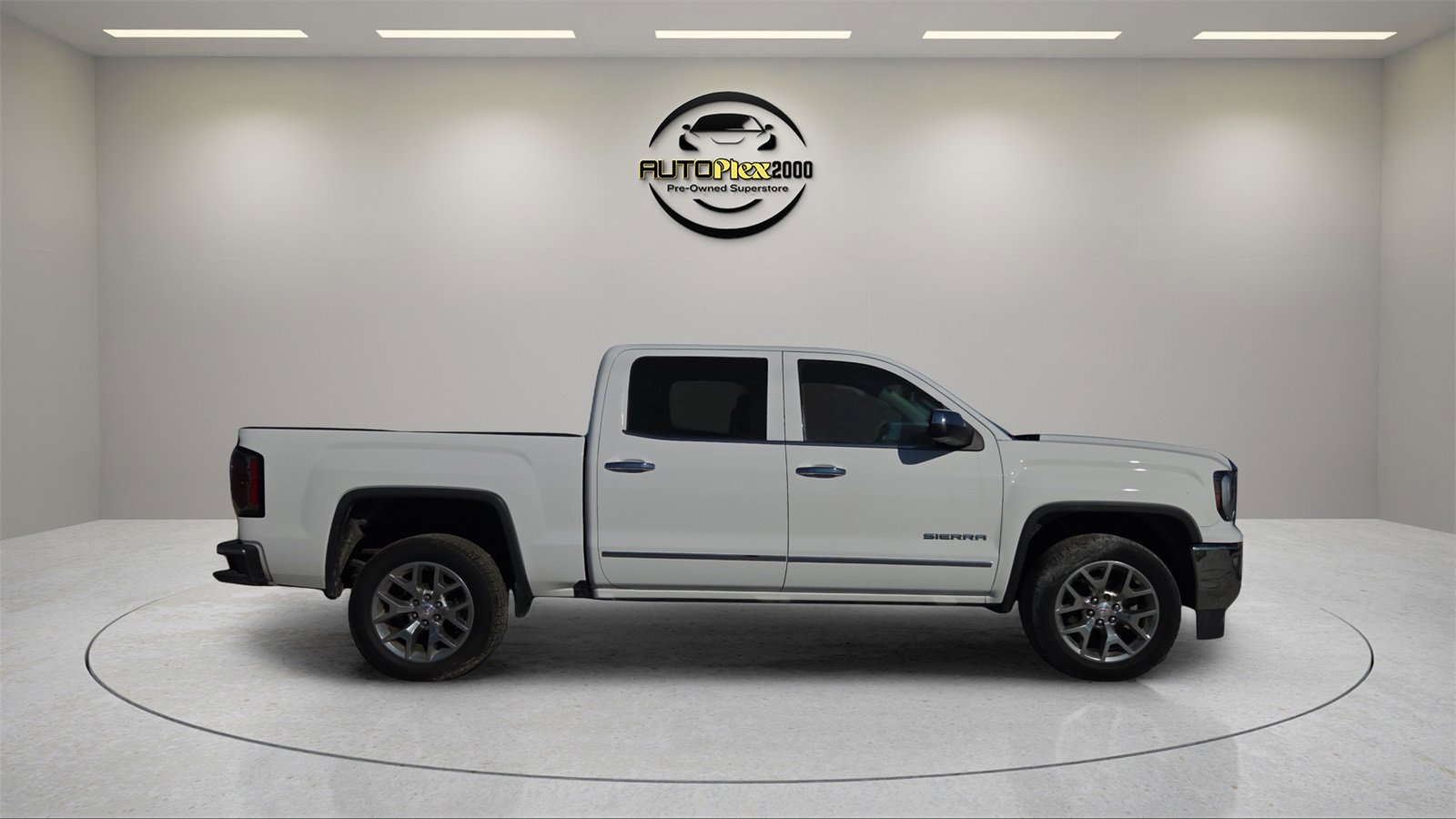 Used 2018 GMC Sierra 1500 SLT w/ SLT Premium Package image 8