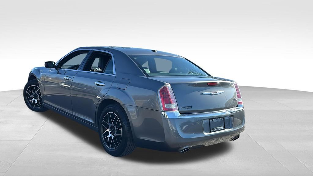 Used 2011 Chrysler 300 Limited image 5