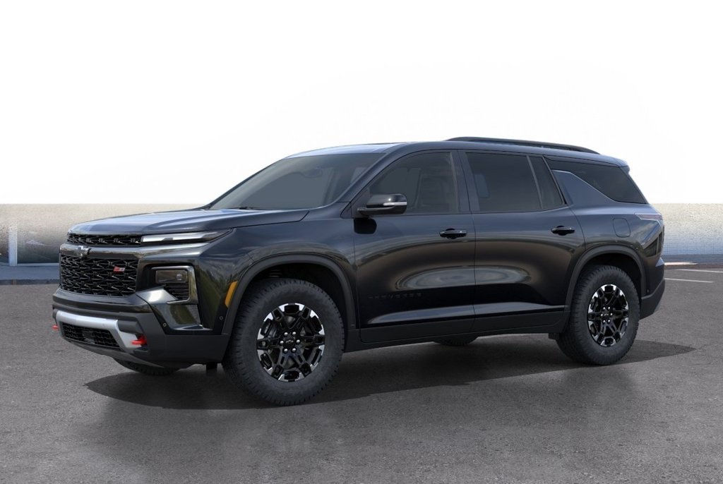 New 2027 Chevrolet Traverse Z71 w/ Enhanced Driving Package AWD/4WD image 2