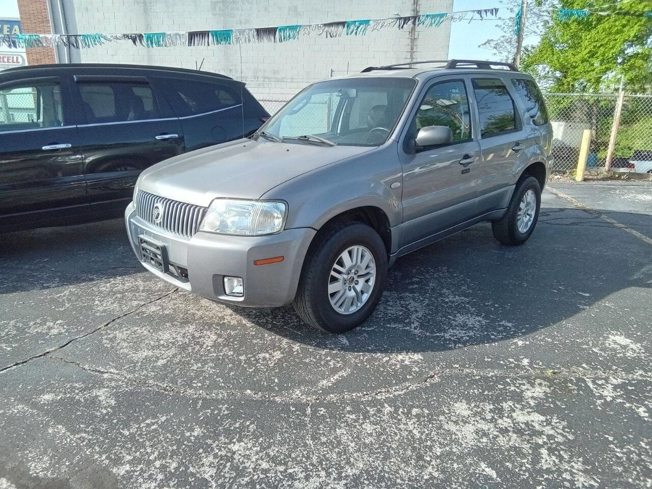 Used 2007 Mercury Mariner Luxury image 1