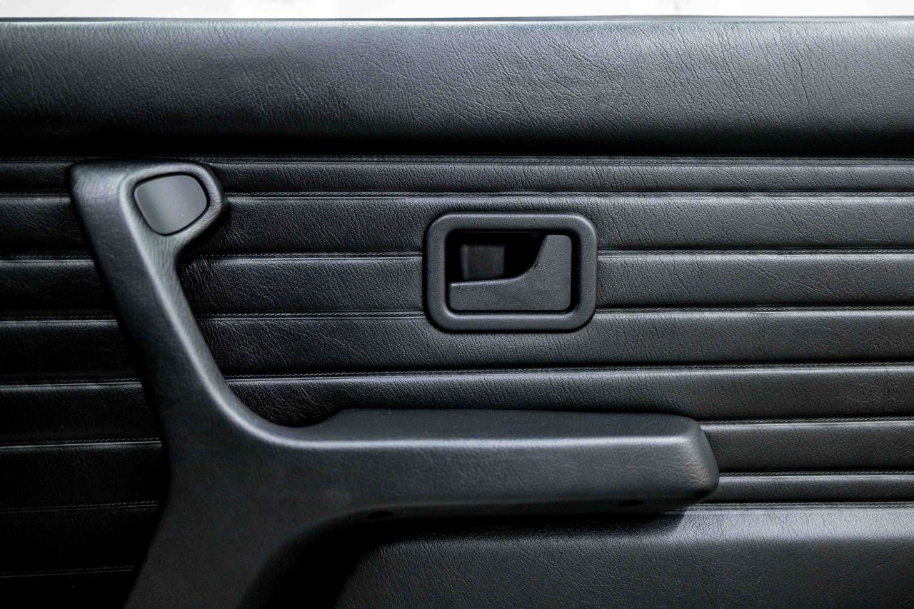 Used 1990 BMW M3 Coupe RWD image 52