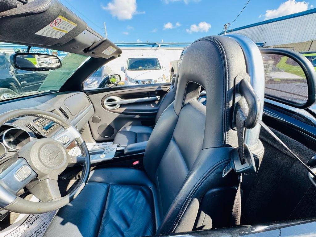Used 2006 Chevrolet SSR w/ Preferred Equipment Group image 9