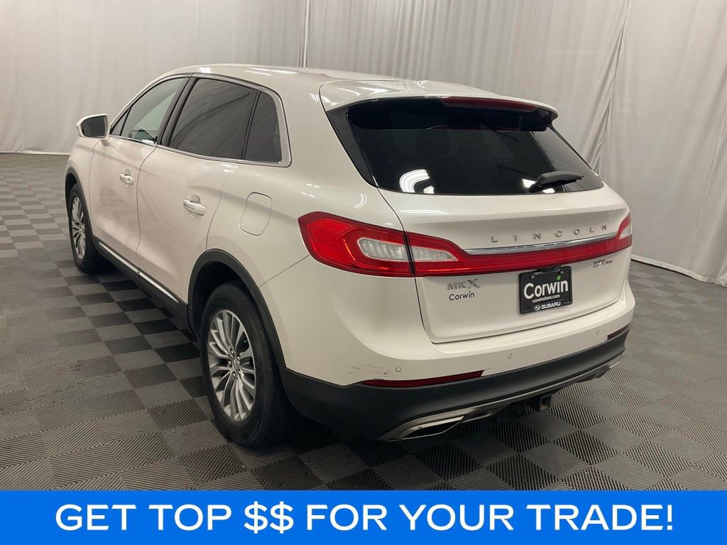Used 2017 Lincoln MKX Select w/ Select Plus Package AWD/4WD image 3