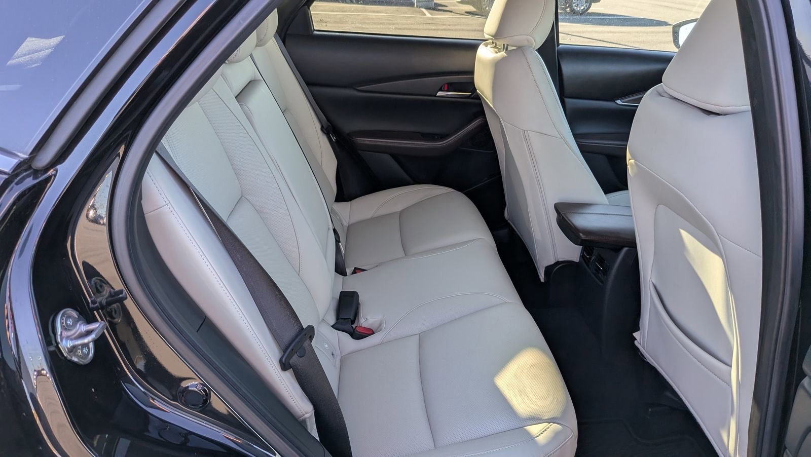 Certified 2025 MAZDA CX-30 AWD 2.5 S w/ Premium Package image 14