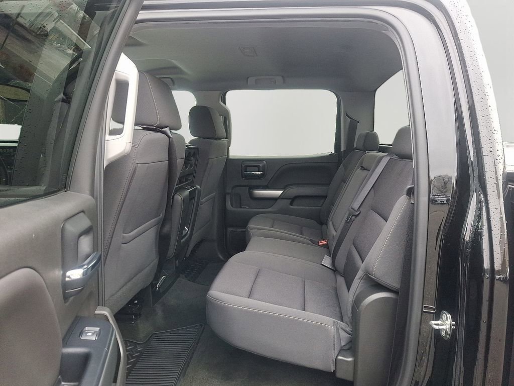 Used 2018 Chevrolet Silverado 1500 LT w/ All Star Edition AWD/4WD image 8