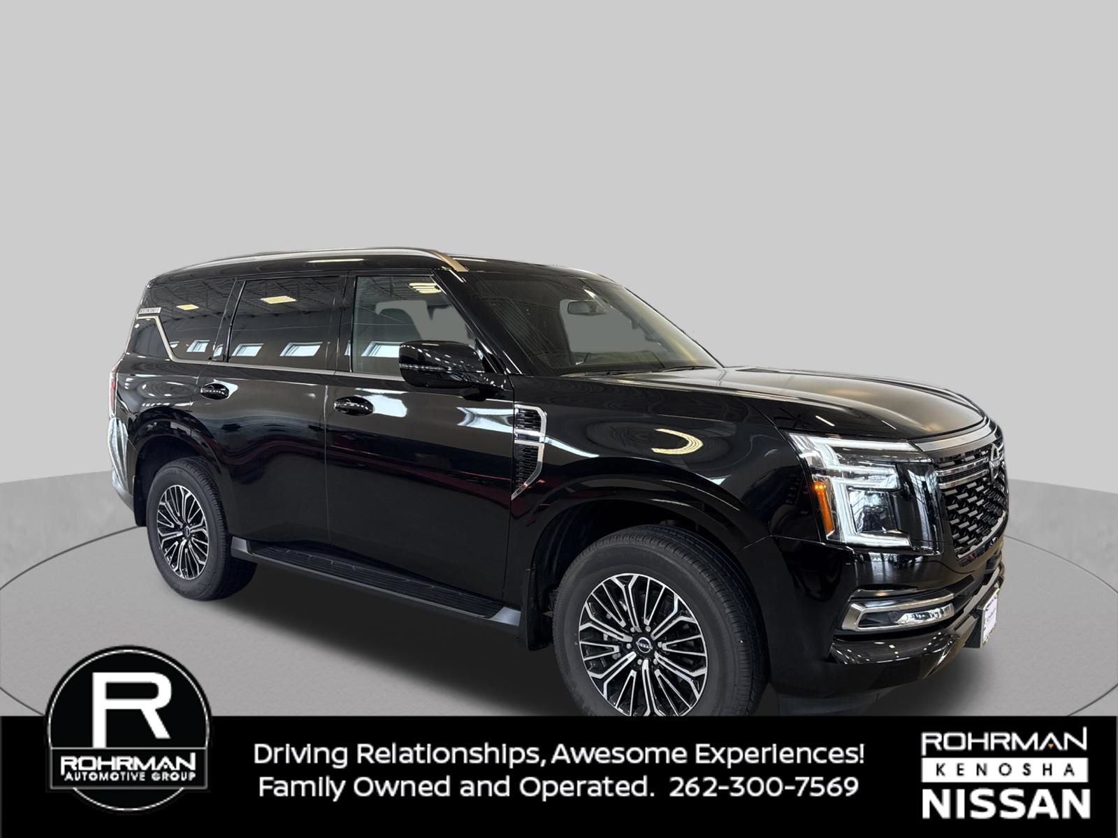 Certified 2025 Nissan Armada SL w/ Captain's Chari Seat Package AWD/4WD image 9